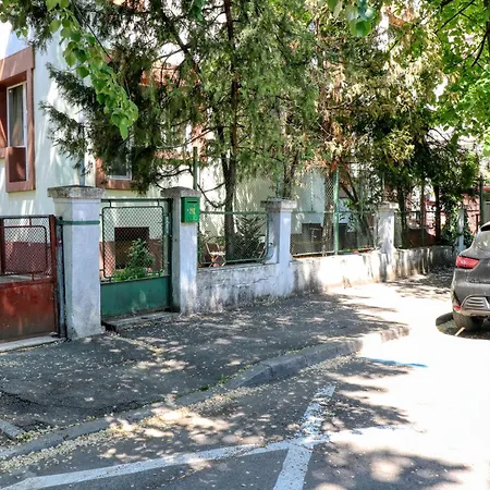 Heart Of Domenii - Cozy In Quiet Area Βουκουρέστι